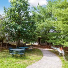 SuperiorWoodsCourtyard011519